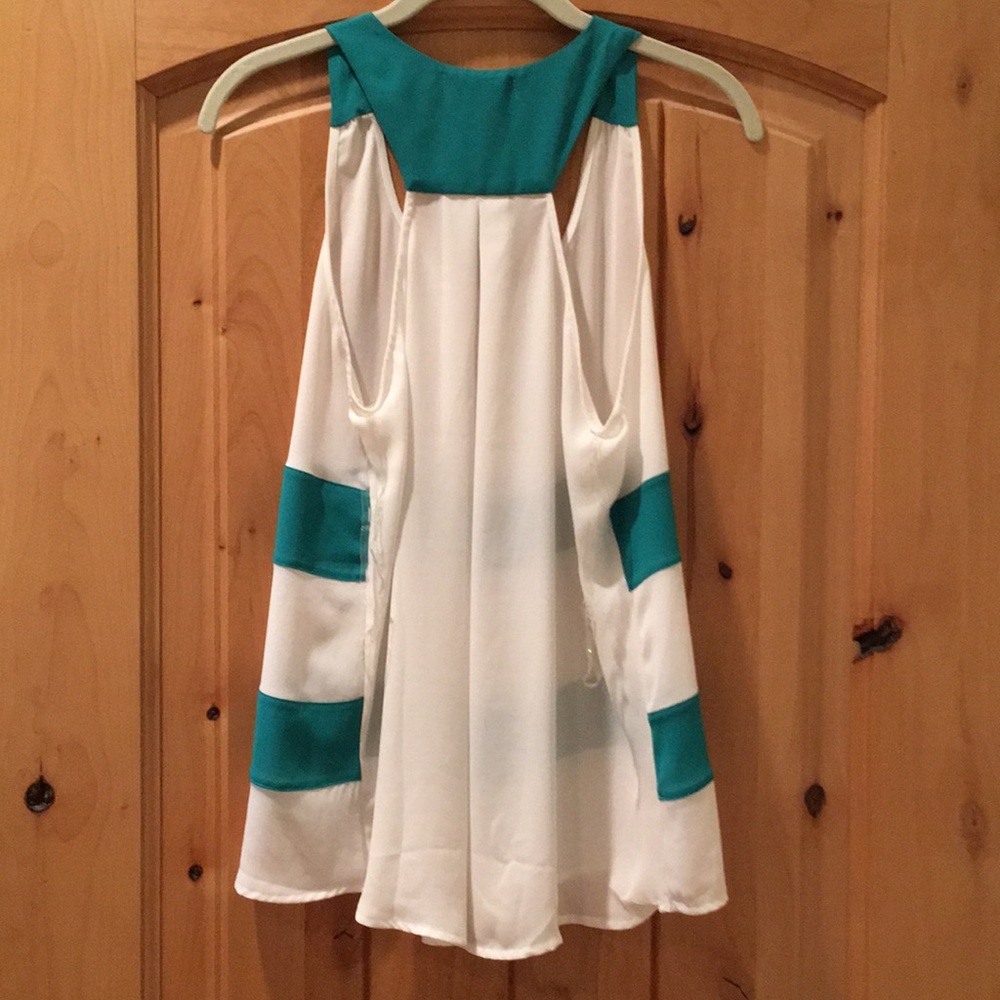 Green and white striped tank! - Picture 3 of 3